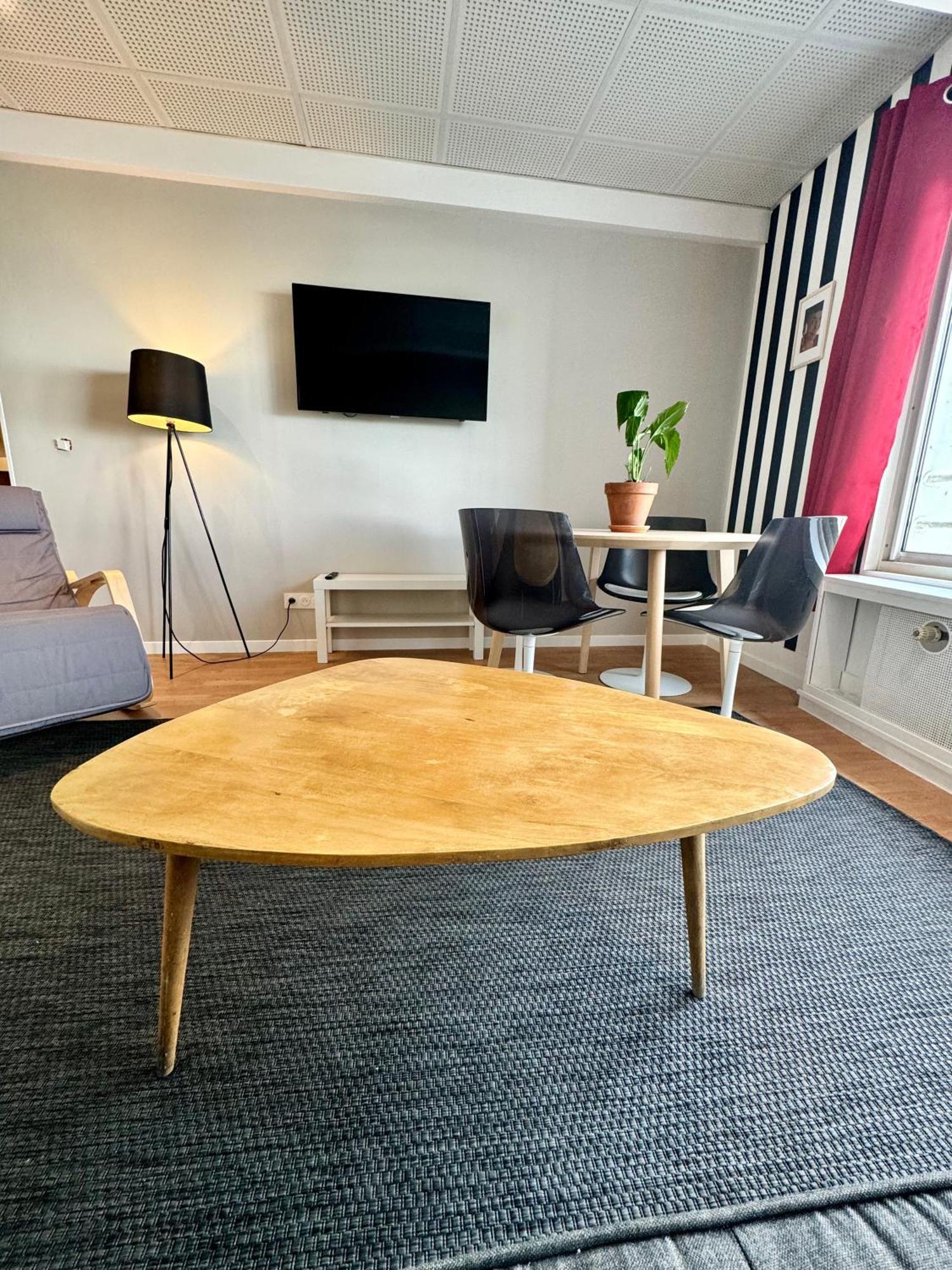 Appartement Lumineux Et Renove Pres De Montmartre "Amelie" Paris Exteriör bild